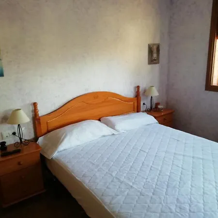 Mari & Jose Ramon Casa 10 Personas - 7 Adultos Max בית נופש
