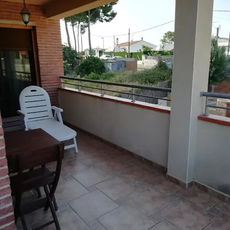 Mari & Jose Ramon Casa 10 Personas - 7 Adultos Max בית נופש