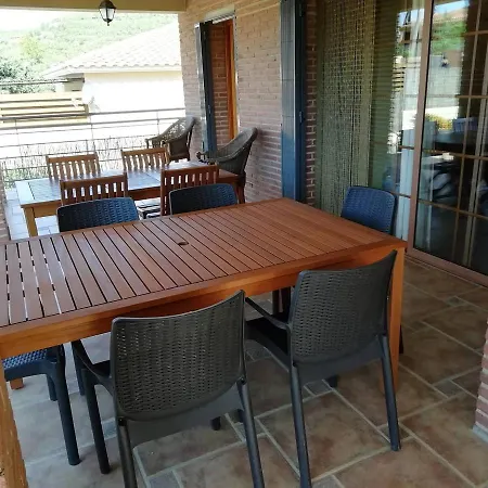 Mari & Jose Ramon Casa 10 Personas - 7 Adultos Max בית נופש